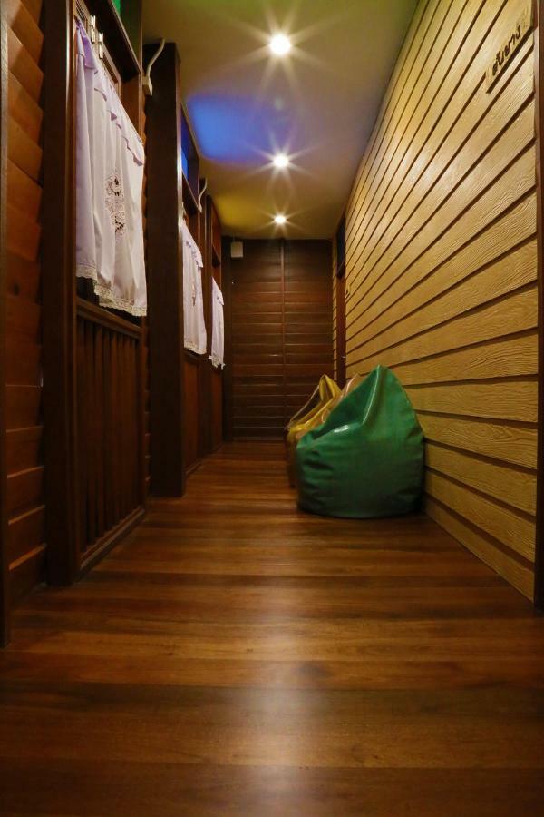 Bansoi 1 & Alley One Cafe Trang Bagian luar foto